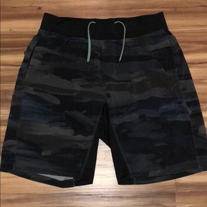 No liner LuLu Shorts